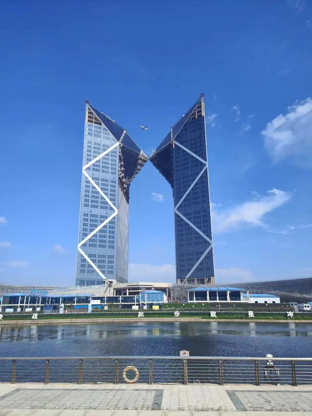 奮楫篤行 禮贊華誕│北京建機(jī)院奏響重點(diǎn)項(xiàng)目奮進(jìn)曲